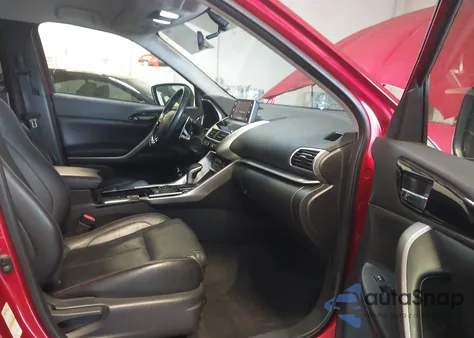 2018 Mitsubishi Eclipse Cross Sel z USA, uszkodzony, nr VIN JA4AT5AA9JZ048751